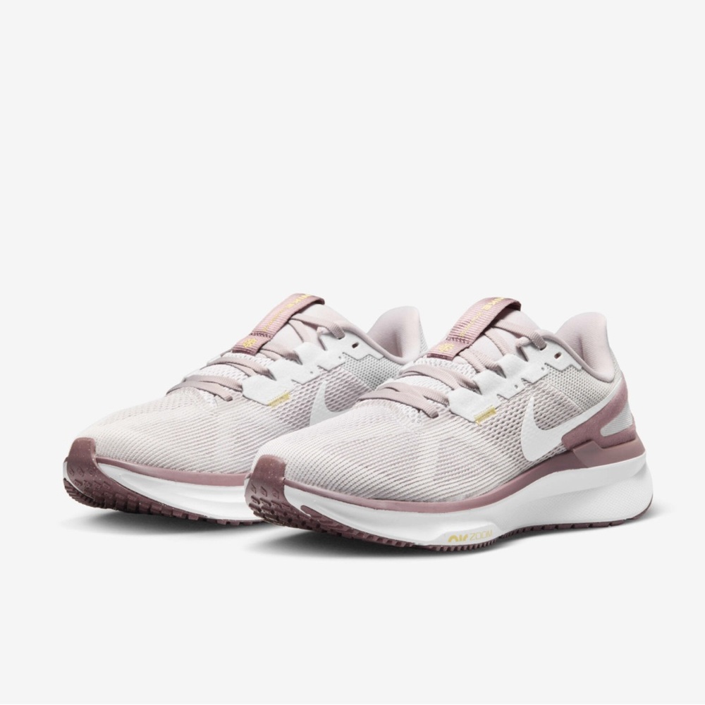 Women's Nike Running Sneakers Air Zoom Structure 25 in White and Mauve